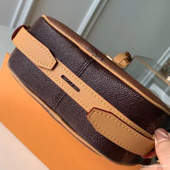 FS CHEAP Vuitton Louis CHAPEAU PETITE BOITE 0529